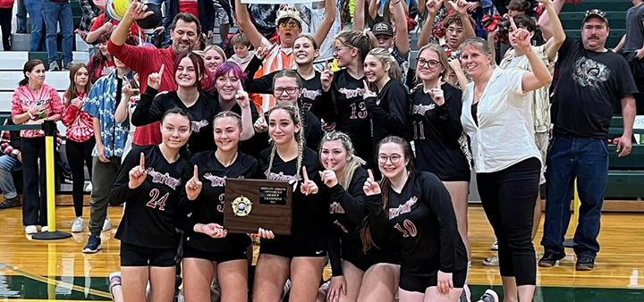 VOLLEYBALL: The Oxford Blackhawks are the 2022 MAC Champions